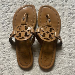 Miller, Tory Burch 5.5 Worn condition
